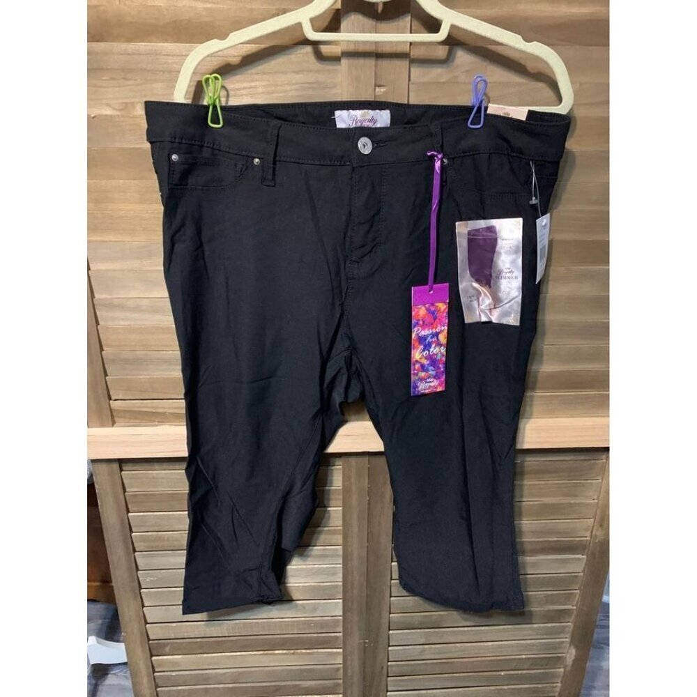 NWT Royalty YMI Business Casual Capris Crop Pants Tummy Control Size 18W Black